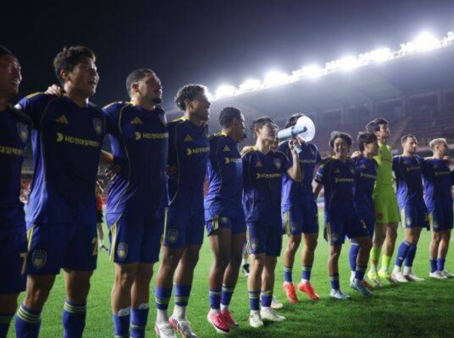 ⚽ [K리그1] 울산, 동해안 더비 2-0 완승으로 3연승…서울과 승점 7점 차