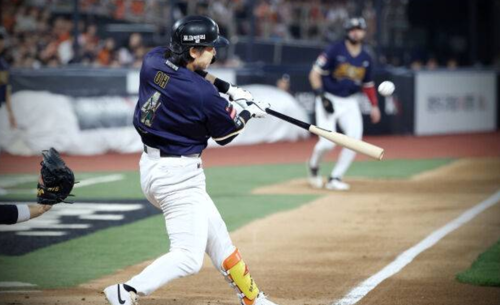⚾ [KBO] KT, 3회 7득점으로 한화 제압…5연승·단독 1위 탈환