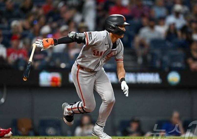 ⚾ [MLB] 이정후, 4G 연속 안타 마감…볼넷 1개