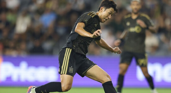 ⚽ [MLS] 손흥민 골대 강타…LAFC, 뉴욕 잡고 7경기 만에 승리