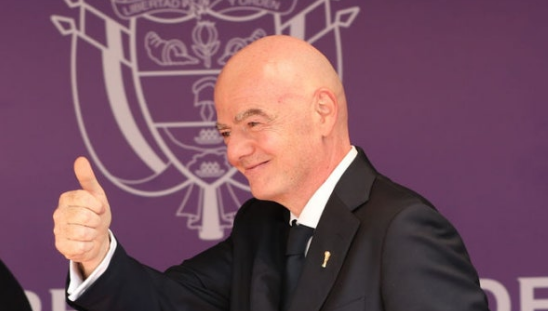 ⚽ [FIFA] 인판티노, 퇴진 압박에도 2027년 연임 도전