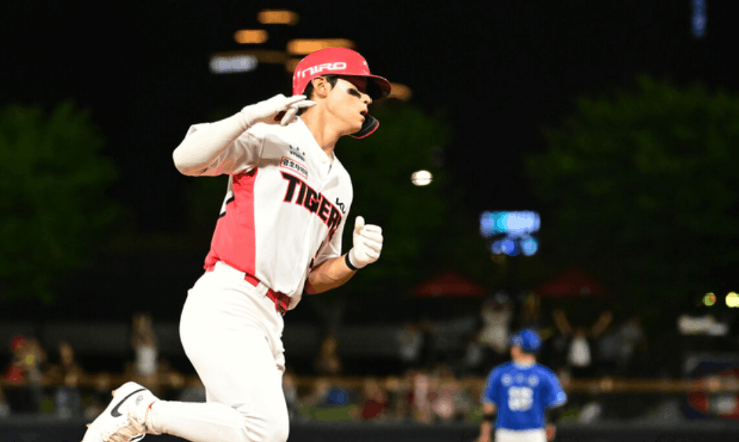 ⚾ [KBO] 김도영 시즌 34호포, 폭염 브레이크도 못 막은 홈런 본능
