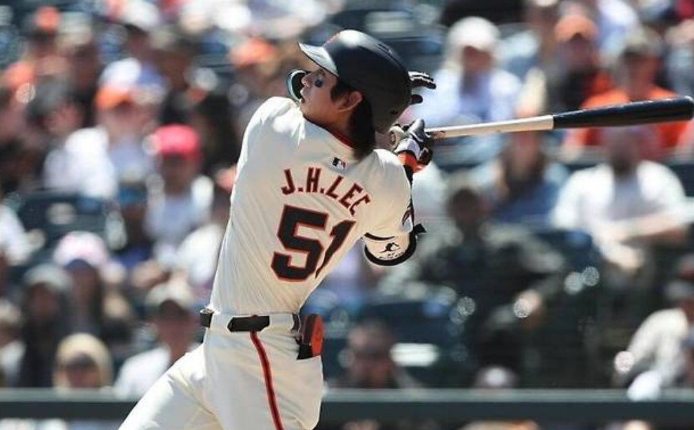 ⚾ [MLB] 이정후 시즌 9호포, 리드오프 전환에 홈런으로 답했다