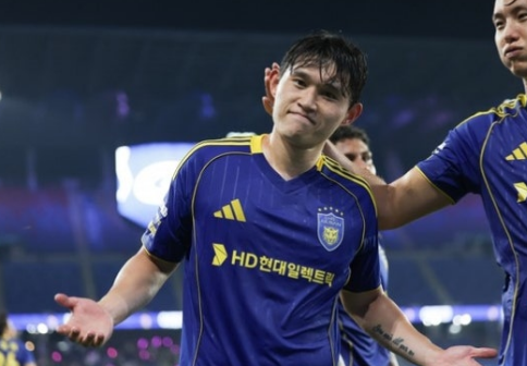 ⚽ [K리그1] 이동경 로코모티브 이적 무산, 울산 잔류