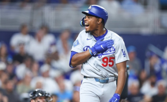 ⚾ [MLB] 데폴라 9경기 10볼넷, 다저스 21세 신인의 눈야구