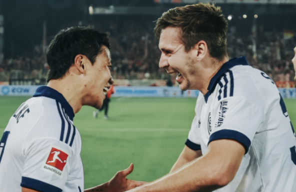 ⚽ [분데스리가] 황희찬 데뷔전 도움, 샬케 첫 승 견인