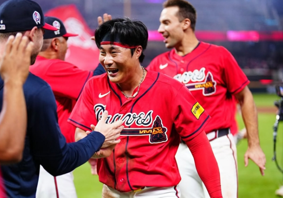 ⚾ [MLB] 김하성 안타 없어도 존재감, 3경기 연속 출루