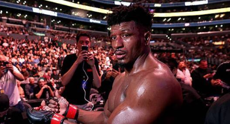 🥊 [UFC 331] 메니필드 엄지 골절 딛고 판정승, 바라니에프스키 첫 패