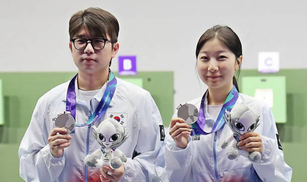 🎯 [아시안게임] 반효진·박하준 0.4점 역전, 공기소총 혼성 첫 은메달
