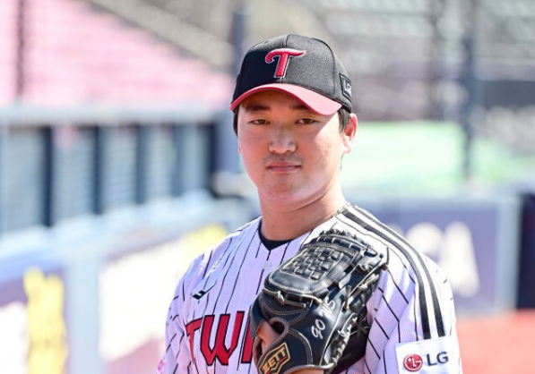 ⚾ [KBO] 고우석 복귀 첫날부터 마무리 대기, LG 불펜 재편