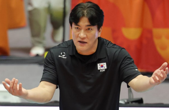 🏐 [아시안게임] 한국 여자배구 일본에 0-3, 태국과 동메달 결정전