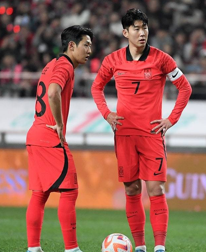 이강인 SNS에 악성 댓글 확산…손흥민 따돌림·대표팀 파벌설, 확인되지 않은 의혹에 비난 집중