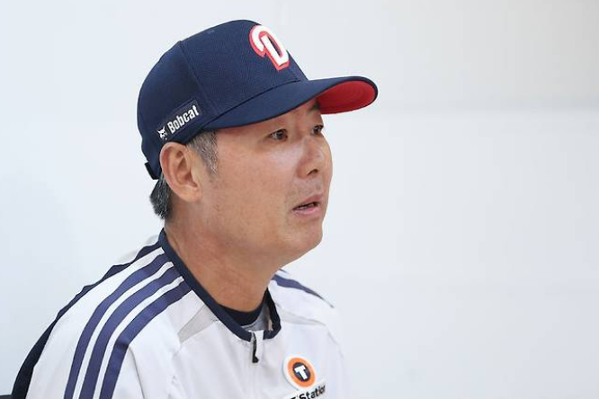 두산 김원형 감독, LG전 1-4 패배에 시즌 마감…"공격력 부족 뼈아파, 곽빈은 에이스다운 투구"